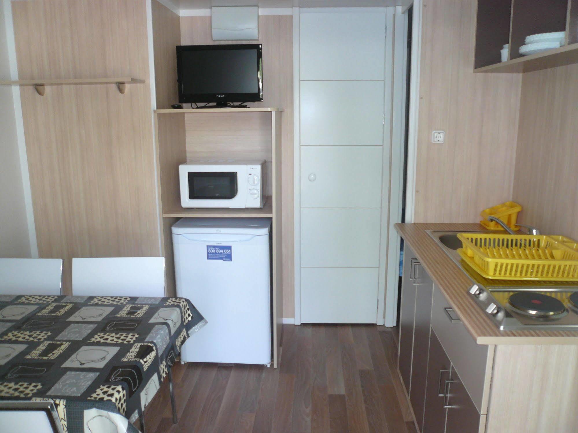 Camping El Camell Pineda De Mar Exterior foto